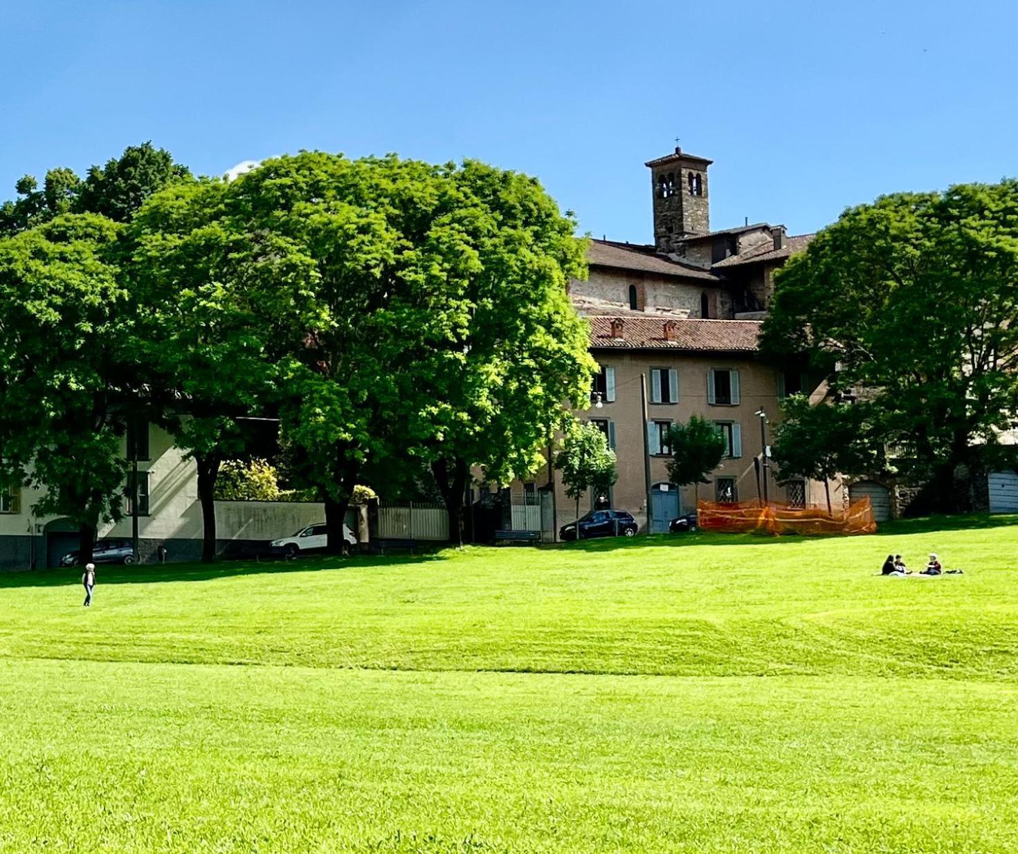 Finestra Sul Parco Leilighet Bergamo